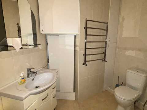 квартира за адресою Миколи Ушакова вул., 1-В