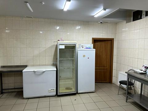 комерційна за адресою Острог, Незалежності, 4