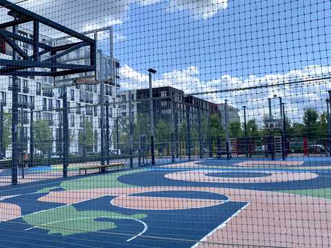 квартира за адресою Салютна вул., 2к23