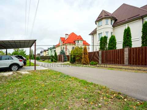 будинок за адресою Бориспільський