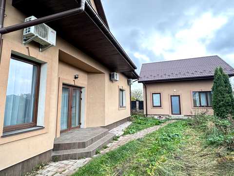 дом по адресу Канівська ул.