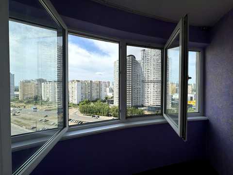 квартира за адресою Олександра Мишуги вул., 12