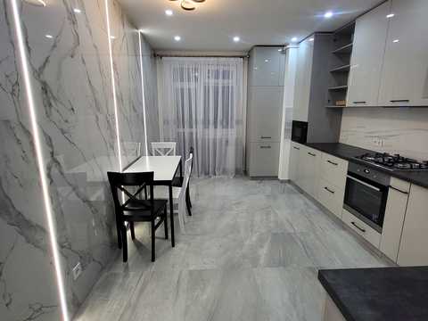 квартира по адресу Кругла, 15