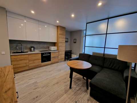 квартира за адресою Березнева вул., 12