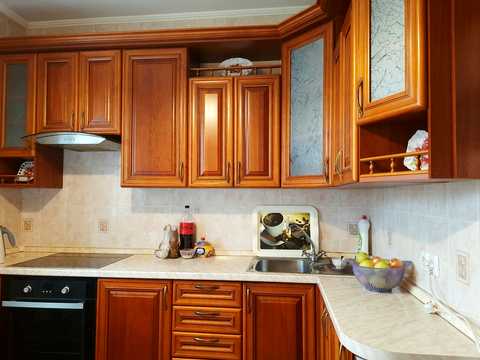 квартира за адресою Анни Ахматової вул., 25