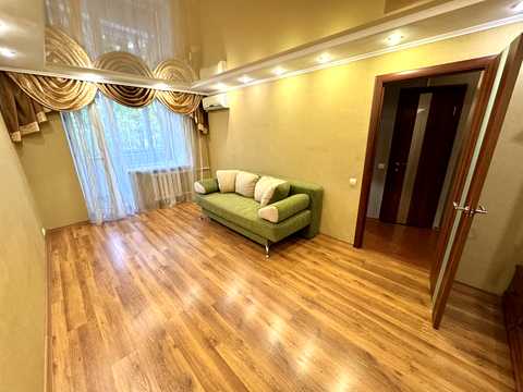 квартира за адресою Дорогожицька вул., 18