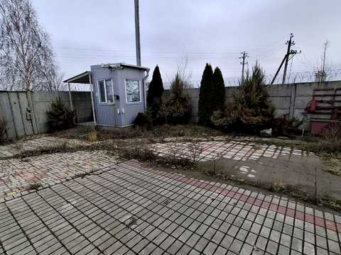 коммерческая по адресу Журавля, 8