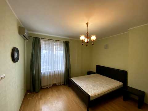 квартира за адресою Дегтярівська вул., 25к1