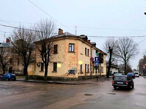 коммерческая по адресу Ольжича ул.