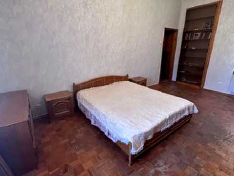 квартира за адресою Базарна вул., 21