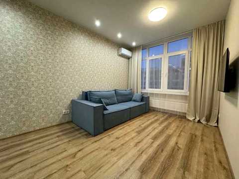квартира за адресою Садова вул., 51-Б
