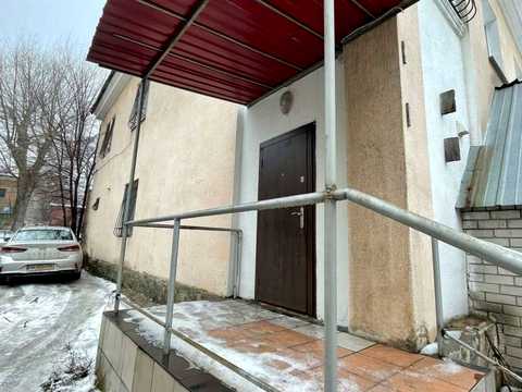 комерційна за адресою Братів Горобців вул. (Дмитра Кедріна), 42