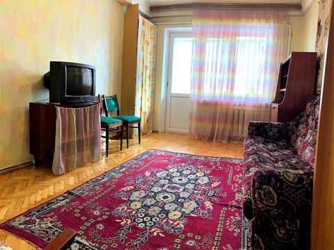 квартира за адресою Будівельників вул., 12-А