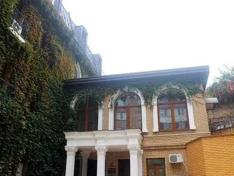коммерческая по адресу Жилянская ул., 72-А