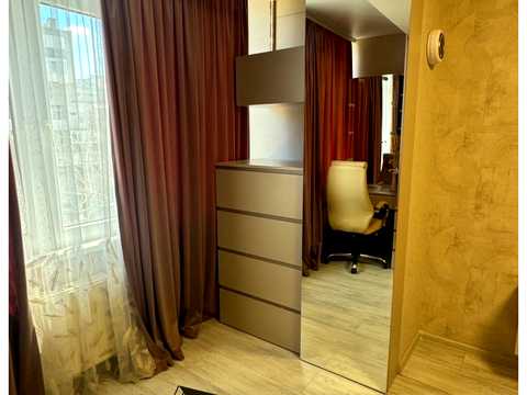квартира по адресу Героев Крут ул. (Черепіна), 42