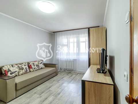 квартира за адресою Лариси Руденко вул., 21
