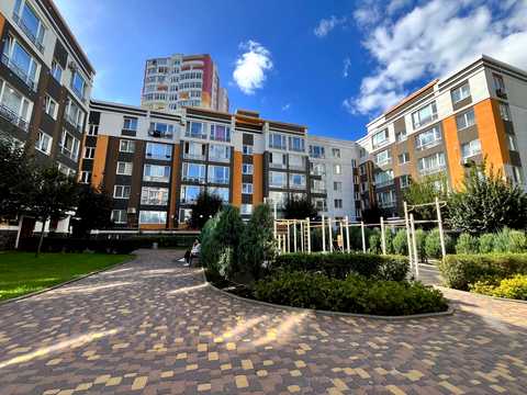 квартира за адресою Джерельна вул., 8