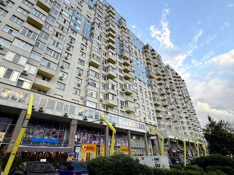 паркомісце за адресою Данила Щербаківського вул. (Щербакова), 52