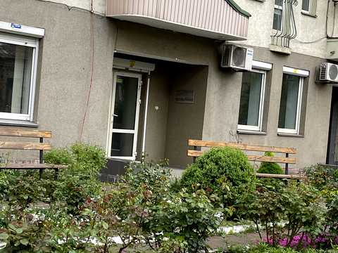 комерційна за адресою Дмитрівська вул., 52-Б