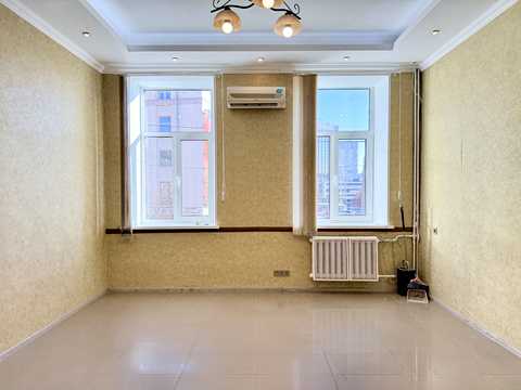 комерційна за адресою Золотоустівська вул., 2/4