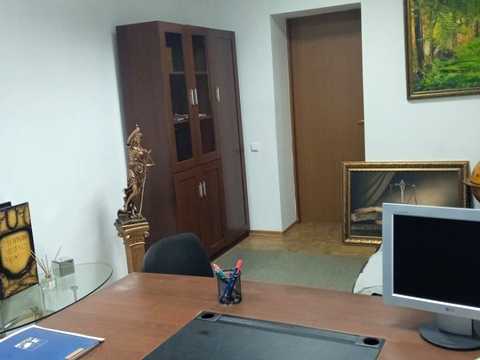 коммерческая по адресу Гагарина просп. (Гагаріна), 1