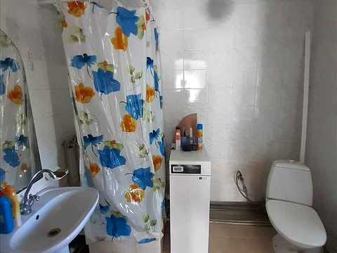 будинок за адресою центральна, 1