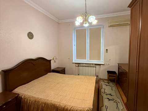 квартира за адресою Джона Маккейна вул. (Івана Кудрі), 13