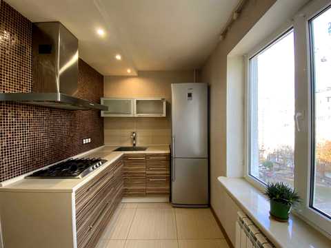 квартира за адресою Товариська вул., 56