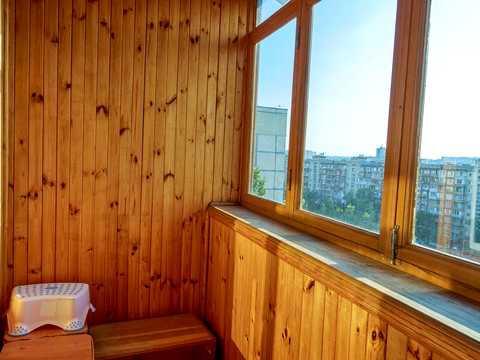 квартира по адресу Зои Гайдай ул., 9-А