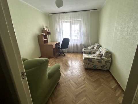 квартира за адресою Левка Лук'яненка вул. (Маршала Тимошенка), 33/35