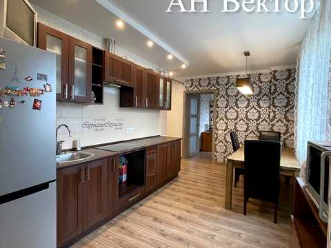 квартира за адресою Тракторобудівників просп., (94в)