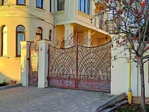 будинок за адресою Долгая
