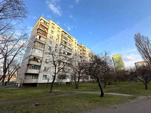квартира за адресою Миколи Закревського вул., 31-В