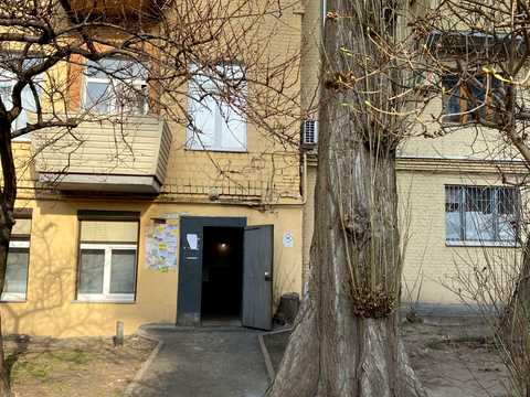 коммерческая по адресу Джона Маккейна ул. (Івана Кудрі), 9