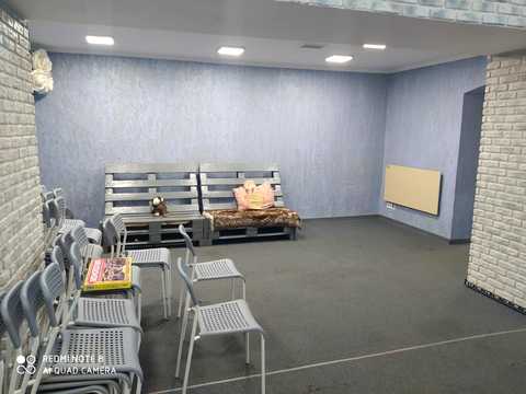 комерційна за адресою Приморська вул., 42