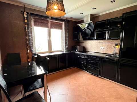 квартира по адресу Анны Ахматовой ул., 28
