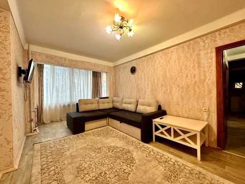 квартира по адресу Ореста Левицкого ул. (Академіка Курчатова), 13