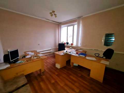 комерційна за адресою Козацька, 6