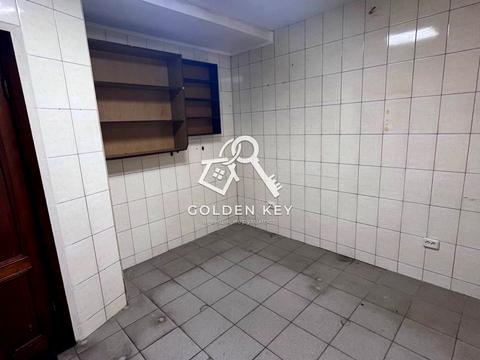 коммерческая по адресу Федора Караманиць ул. (Ватутіна), 50