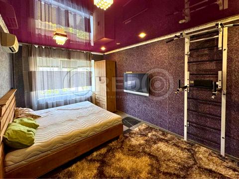 квартира за адресою Івана Авраменка вул. (Корнійчука), 18