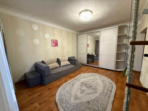 квартира за адресою Юрія Камінського вул. (Олійникова), 4