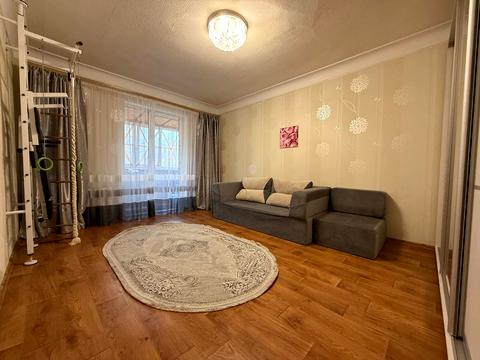 квартира за адресою Юрія Камінського вул. (Олійникова), 4