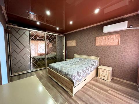 квартира за адресою Соборності вул. (Косіора), 10