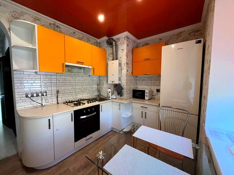 квартира за адресою Соборності вул. (Косіора), 10