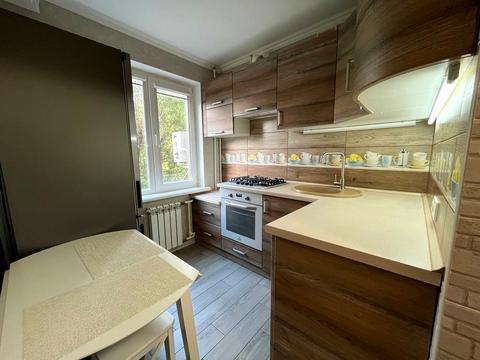 квартира за адресою Космонавтів вул., 34