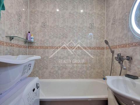 квартира за адресою Сергія Параджанова вул. (Вахрушева), 32