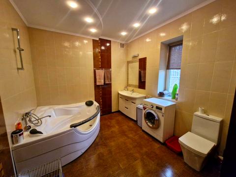 будинок за адресою Владислава Ревенка вул. (Скляра)