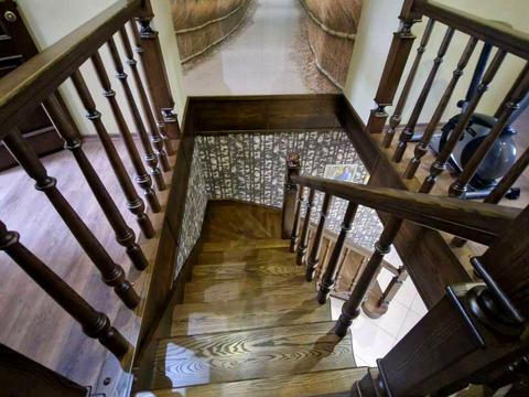 будинок за адресою Владислава Ревенка вул. (Скляра)