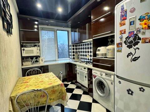 квартира за адресою Зарічний 7-й , 3