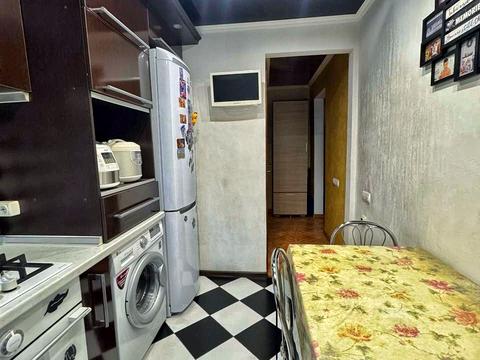 квартира за адресою Зарічний 7-й , 3